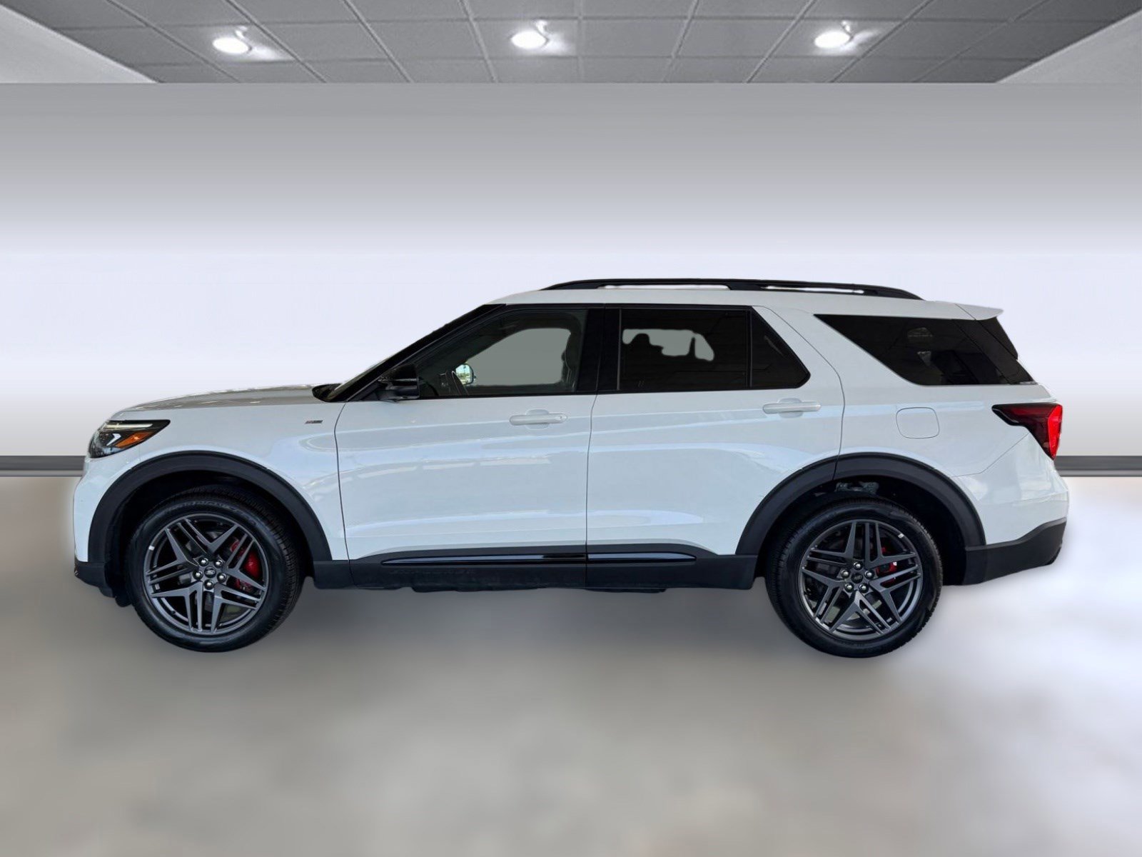 Certified 2025 Ford Explorer ST-Line w/ ST-Line Street Pack AWD/4WD image 2