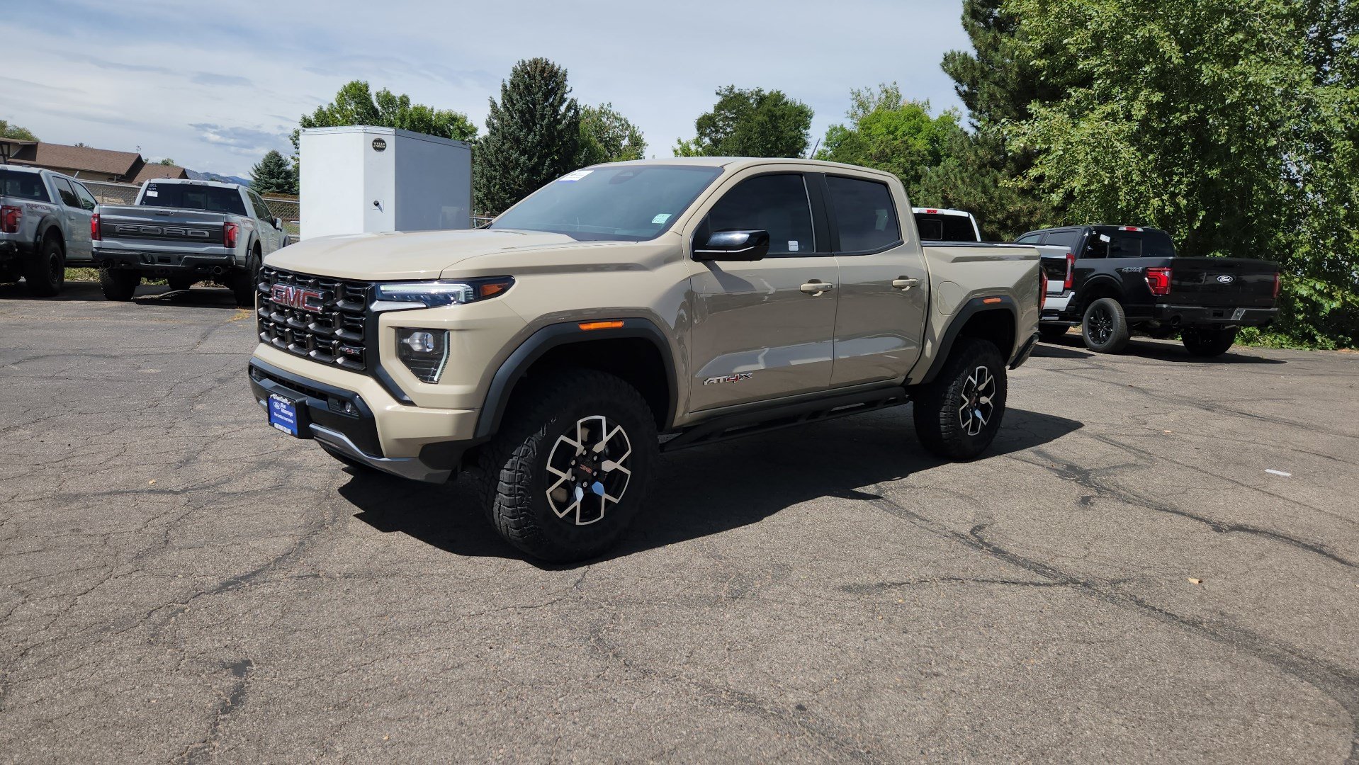 Used 2024 GMC Canyon AT4X AWD/4WD image 4