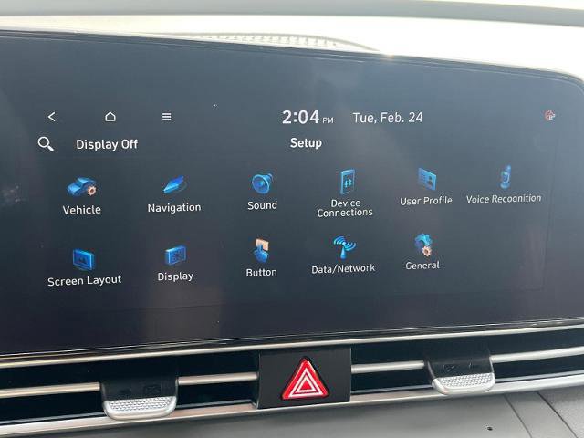 Used 2024 Hyundai Elantra SEL image 12