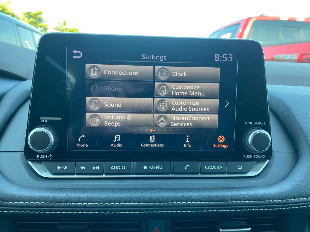 Used 2023 Nissan Rogue SV FWD image 17