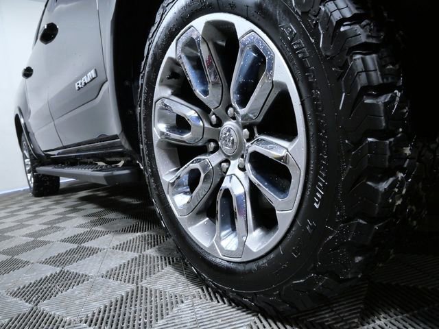 Used 2019 RAM 1500 Laramie image 7