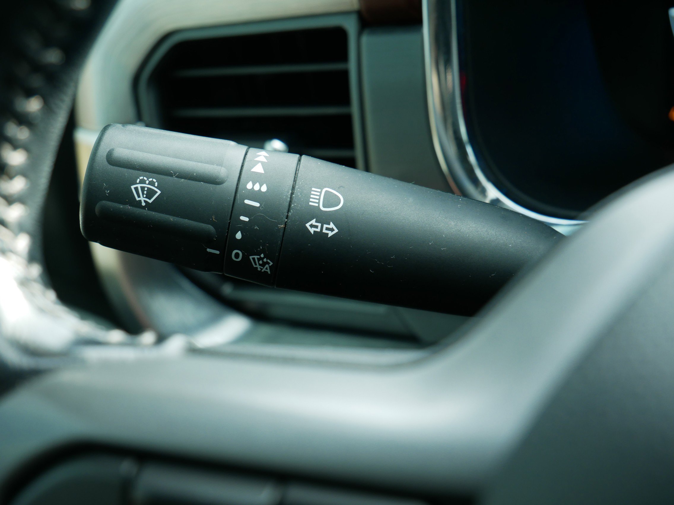 Certified 2022 Ford F150 Lariat w/ Equipment Group 502A High image 49