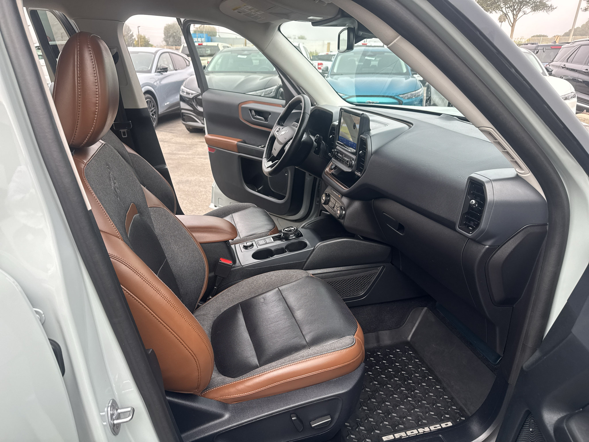 Certified 2021 Ford Bronco Sport Outer Banks AWD/4WD image 27
