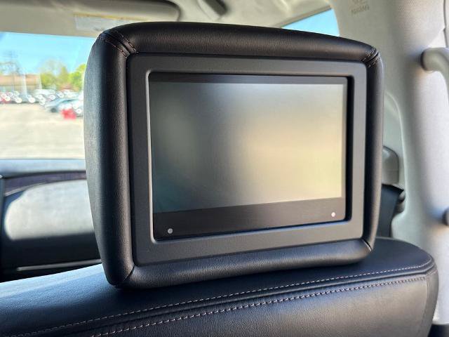 Used 2020 Nissan Armada Platinum w/ Captain's Chairs Package AWD/4WD image 16