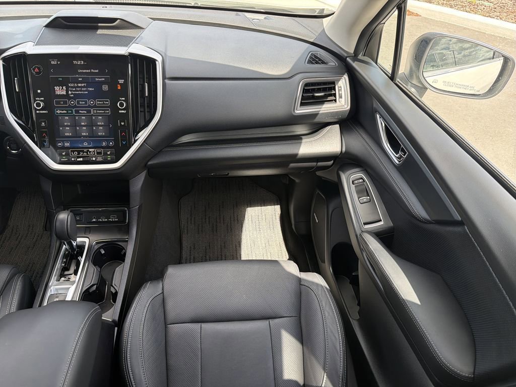 Used 2023 Subaru Ascent Limited w/ Technology Package image 15