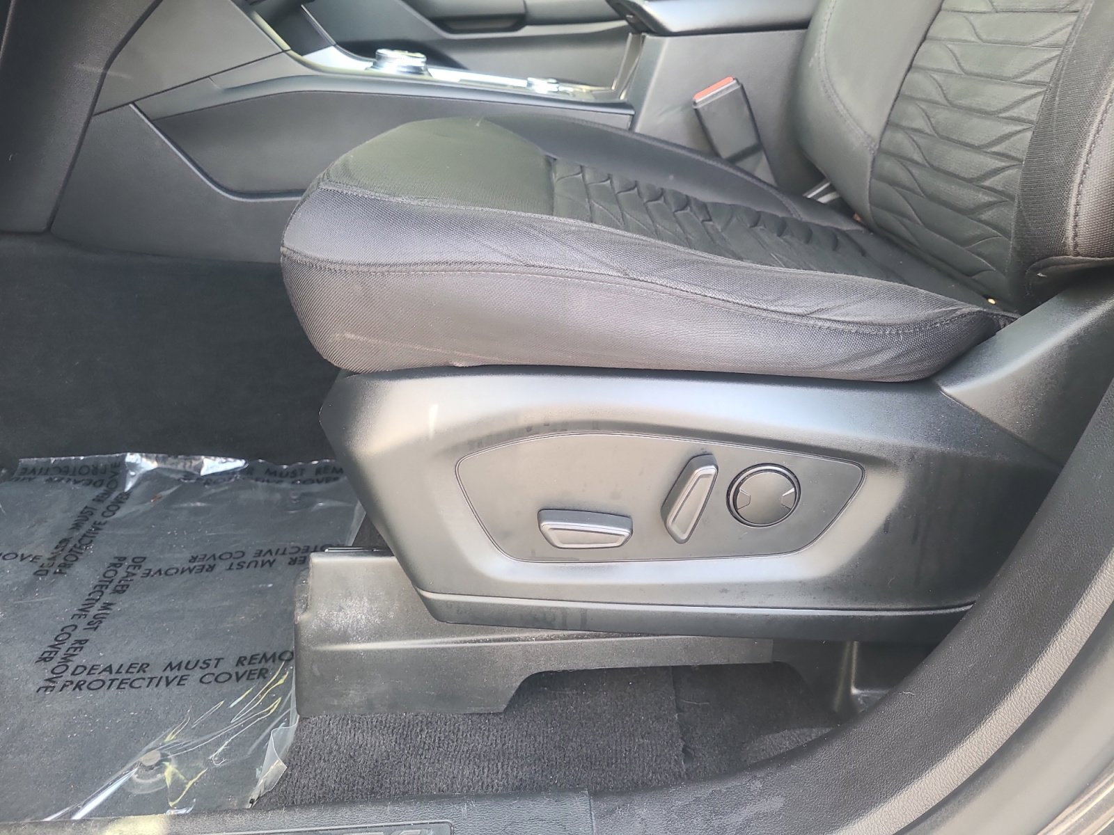 Certified 2020 Ford Explorer XLT AWD/4WD image 14