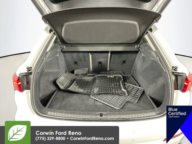 Used 2020 Audi Q3 2.0T Premium Plus image 31