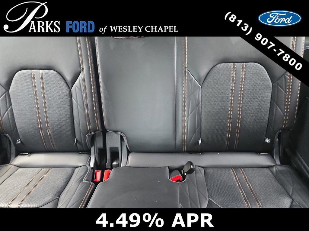 Certified 2024 Ford Expedition Platinum image 16