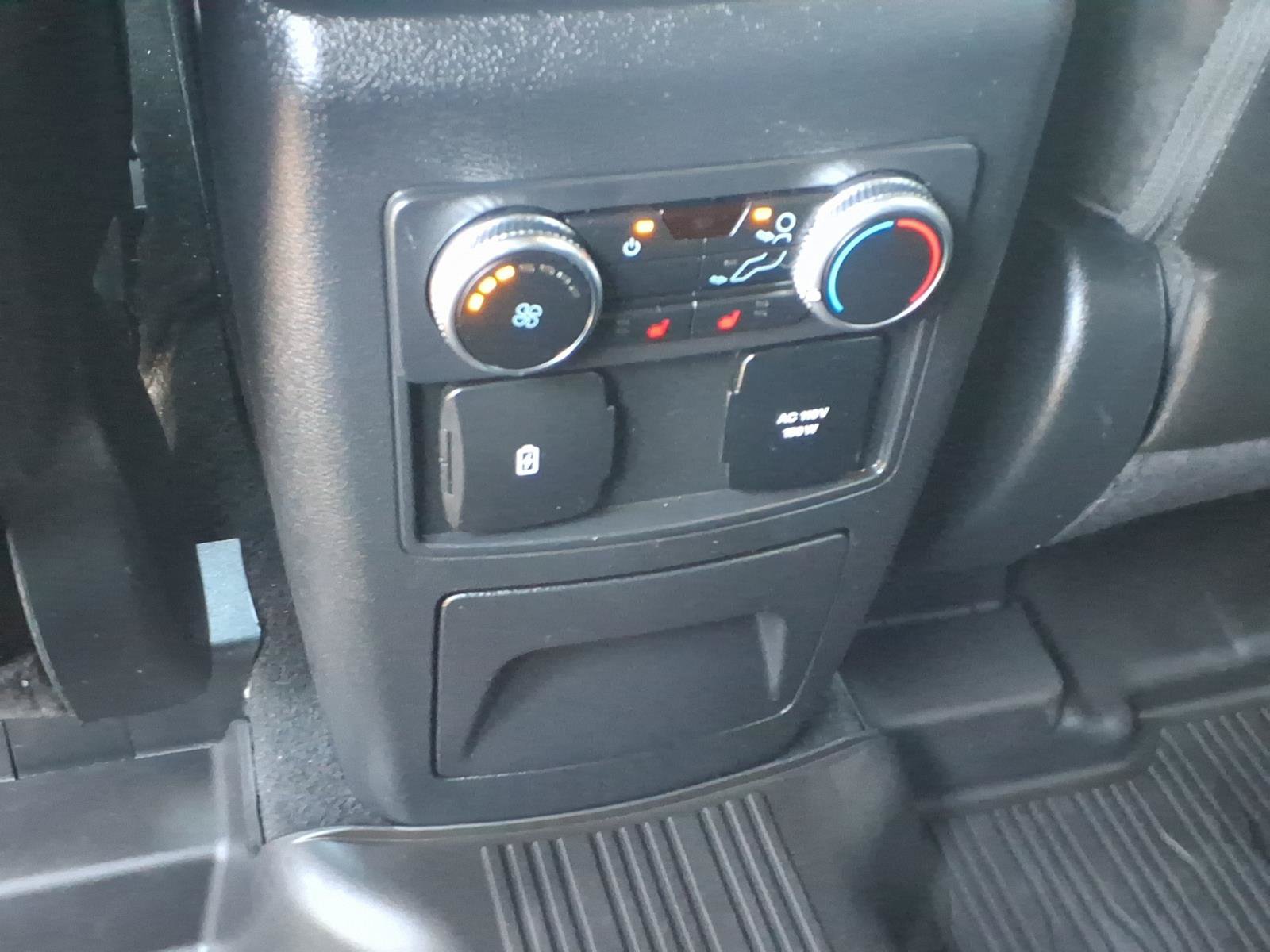 Certified 2022 Ford Explorer Platinum w/ Equipment Group 601A RWD image 18