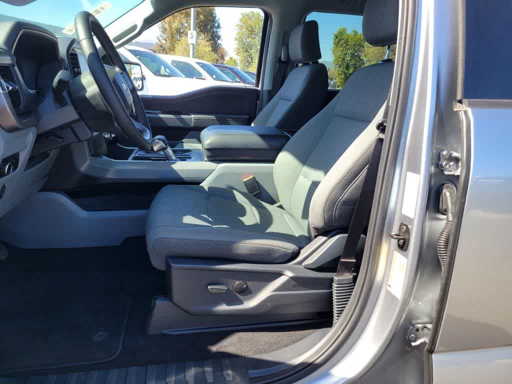 Certified 2025 Ford F150 Lightning XLT AWD/4WD image 9