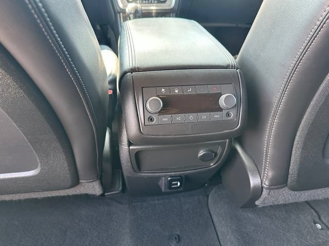Used 2017 GMC Acadia Limited SLT AWD/4WD image 19