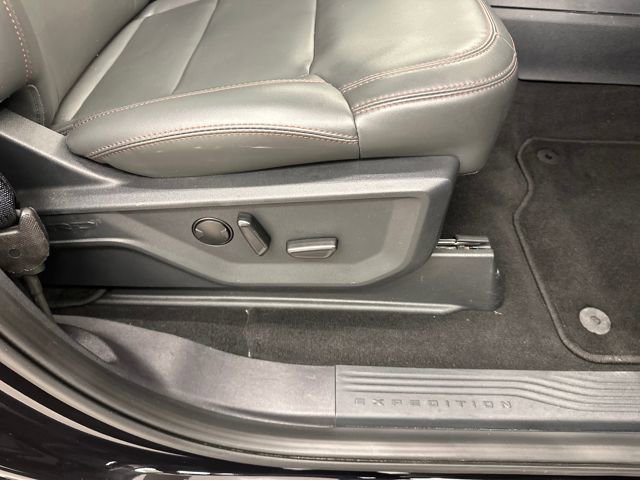 Certified 2025 Ford Expedition Max Active image 12