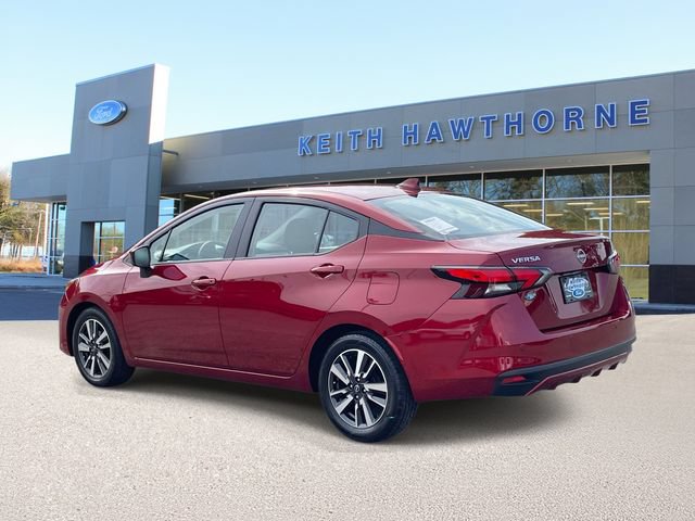 Used 2025 Nissan Versa SV FWD image 4