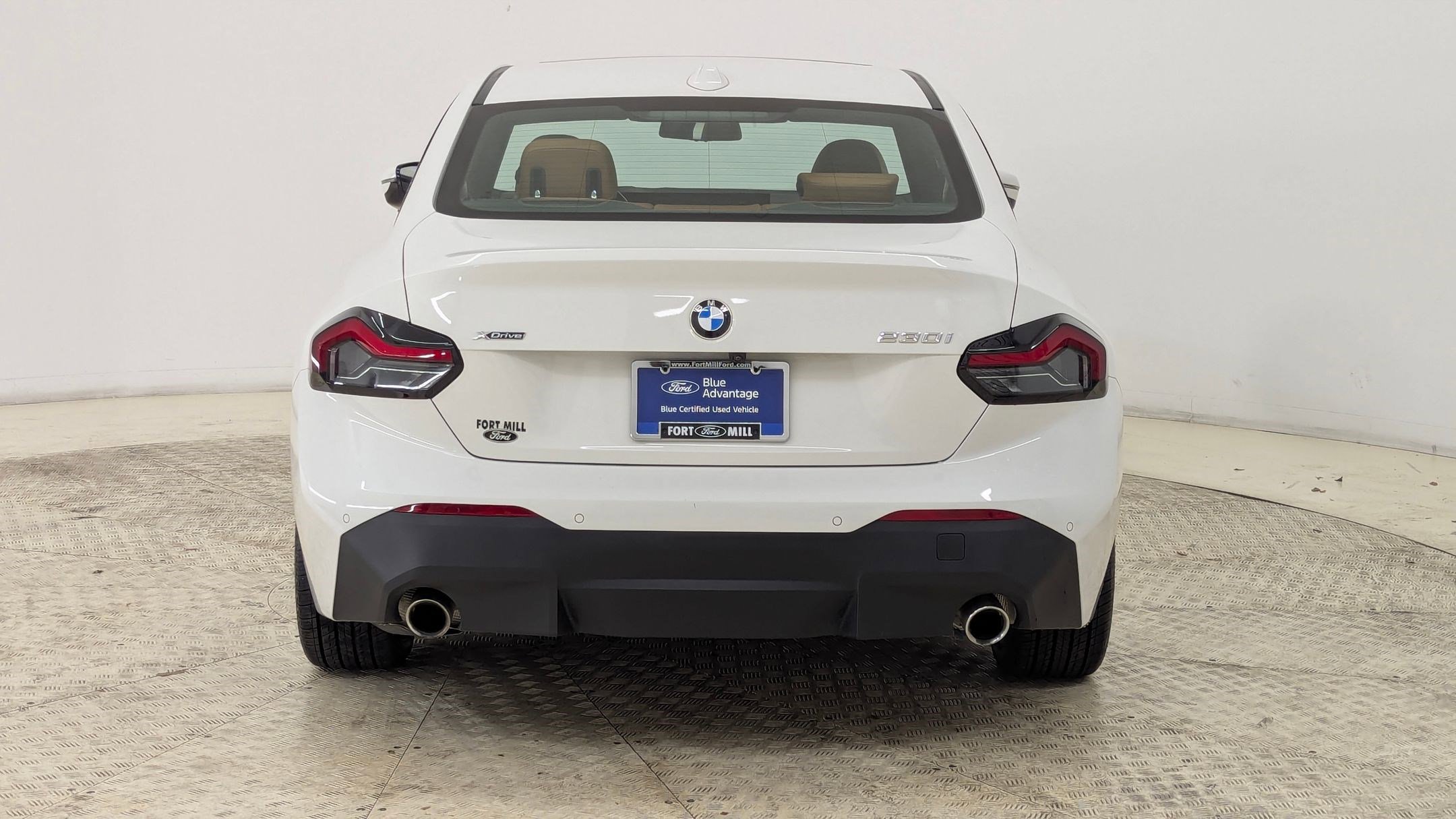 Used 2023 BMW 230i xDrive Coupe image 10