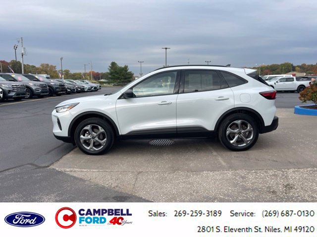Certified 2025 Ford Escape ST-Line w/ Tech Pack #1 AWD/4WD image 6