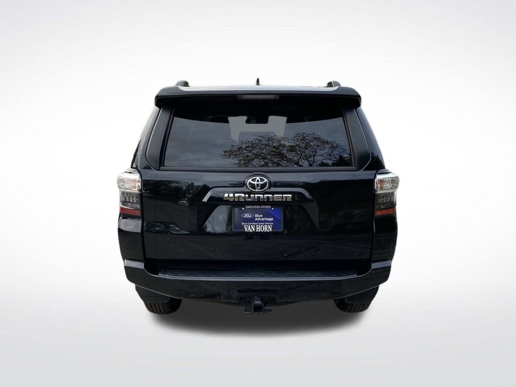Used 2024 Toyota 4Runner SR5 Premium image 15