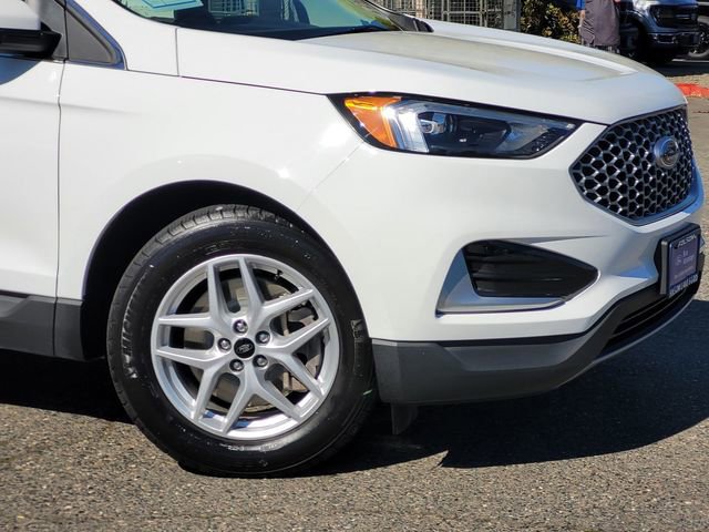 Certified 2024 Ford Edge SEL image 2