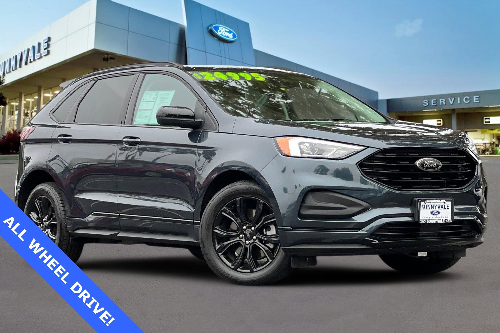 Certified 2022 Ford Edge SE w/ Black Appearance Package image 2
