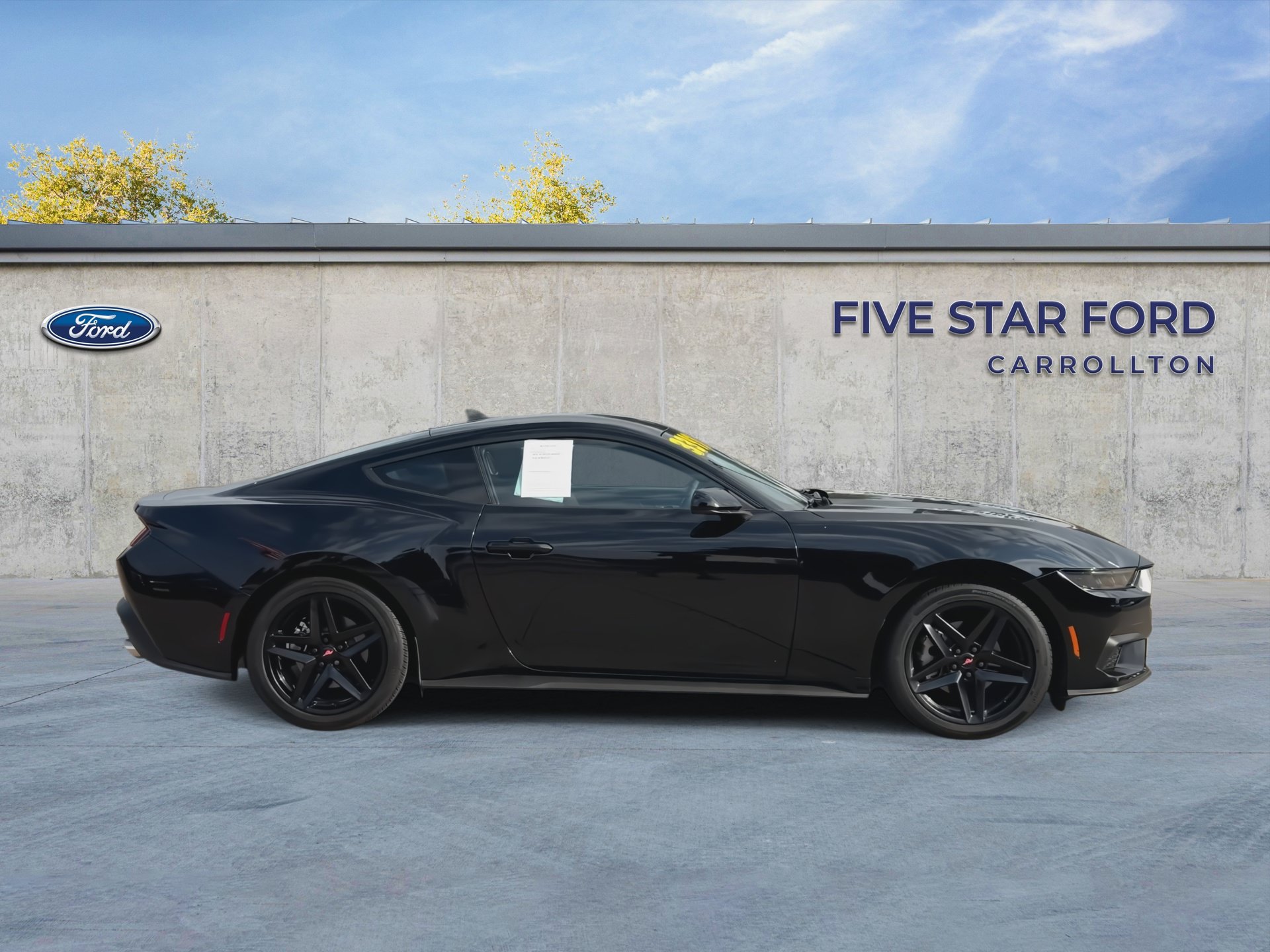Certified 2025 Ford Mustang Coupe RWD image 9
