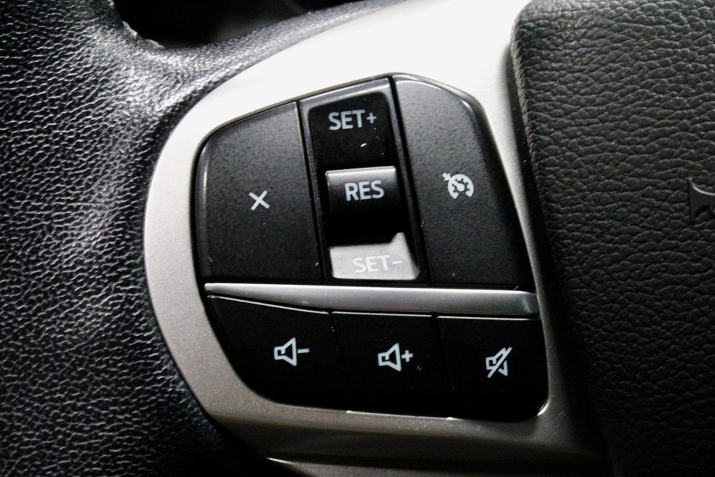 Certified 2022 Ford Explorer XLT w/ Equipment Group 202A image 29