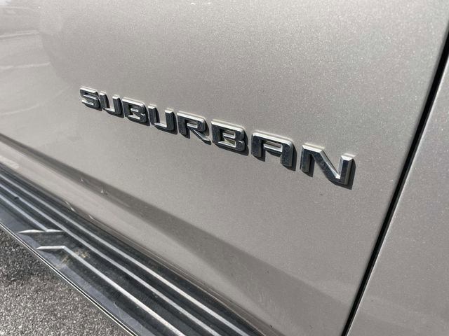 Used 2021 Chevrolet Suburban Premier w/ Premium Package image 3