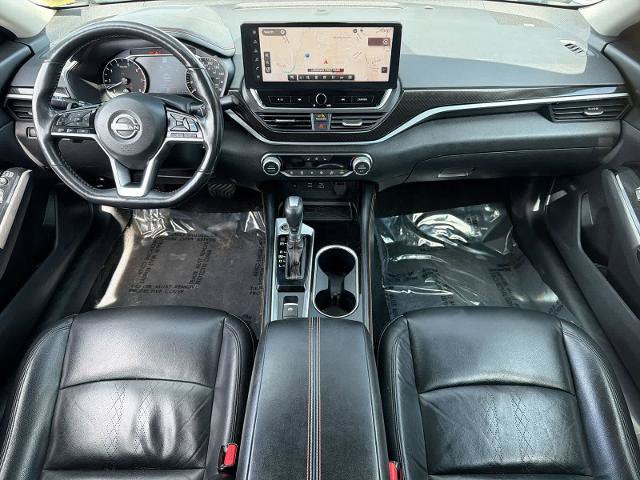Used 2023 Nissan Altima 2.0 SR FWD image 16
