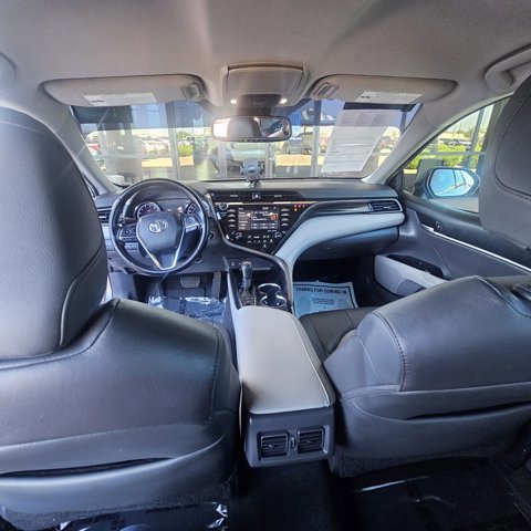 Used 2019 Toyota Camry XLE image 13