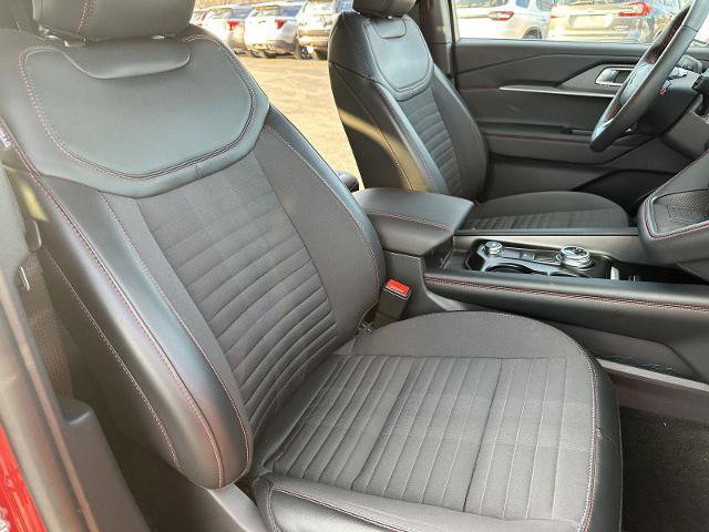 Certified 2025 Ford Explorer ST-Line w/ Premium Package image 18