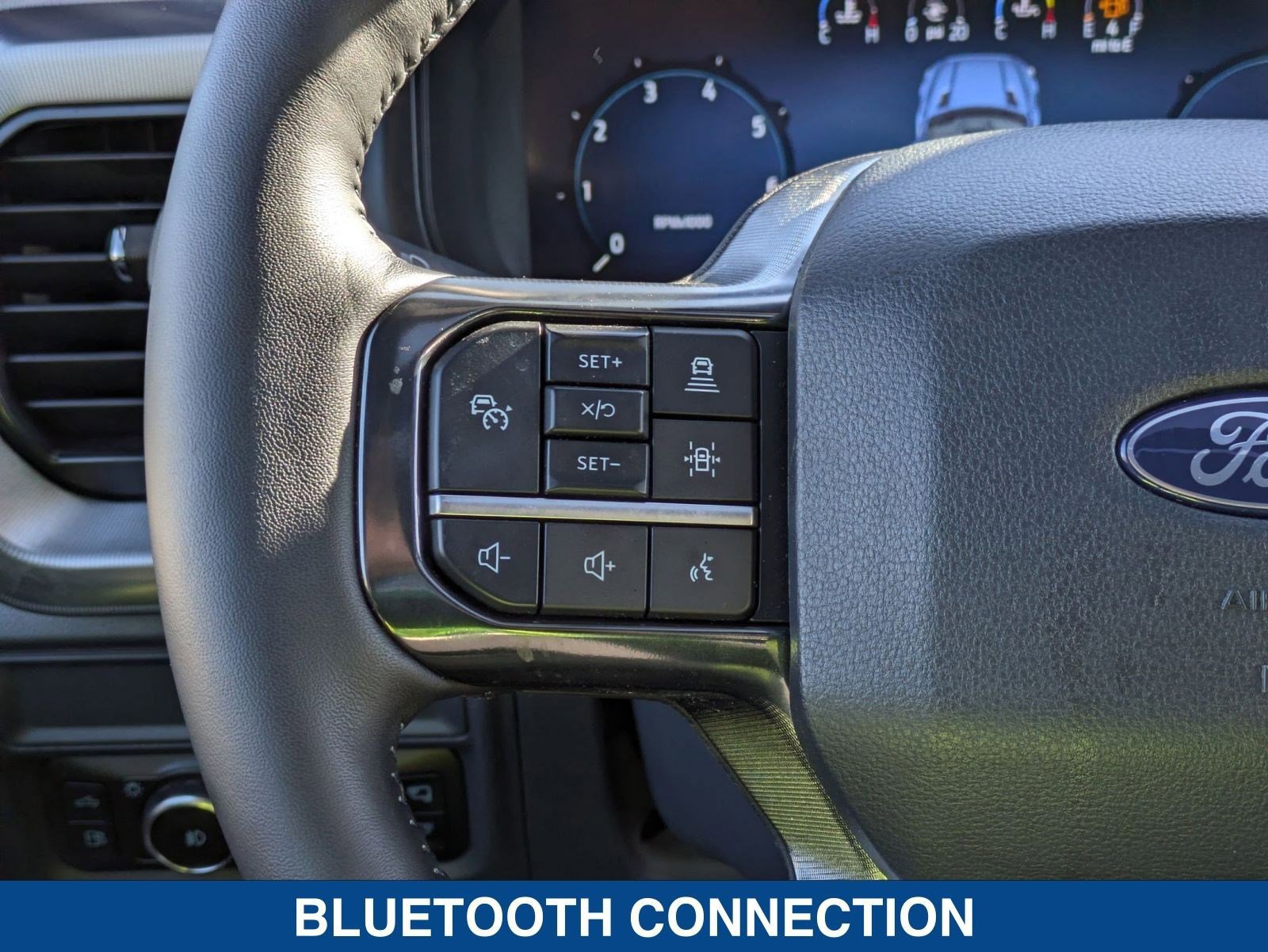 Certified 2025 Ford F150 Platinum w/ Equipment Group 702A High image 31