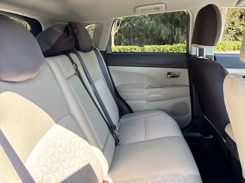 Used 2021 Mitsubishi Outlander Sport ES image 27