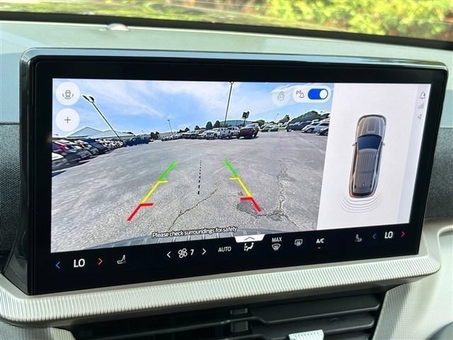Certified 2026 Ford Explorer Active RWD image 27
