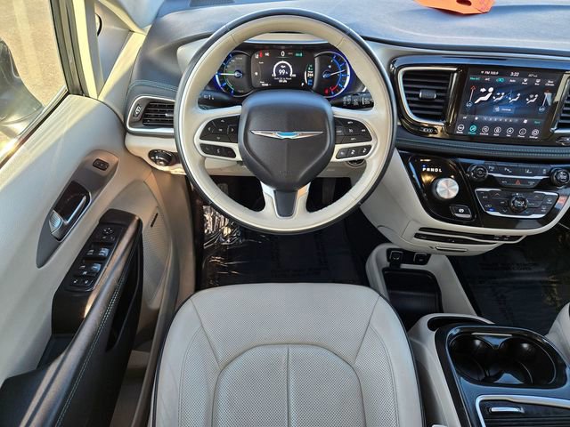 Used 2019 Chrysler Pacifica Limited w/ Advanced Safetytec Group image 8