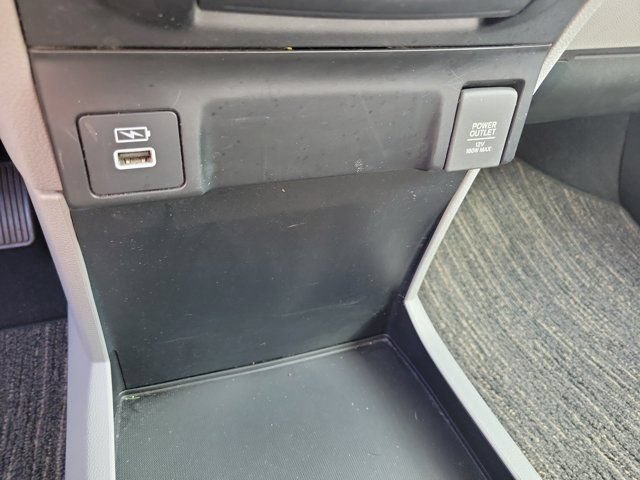 Used 2022 Honda Odyssey EX image 24