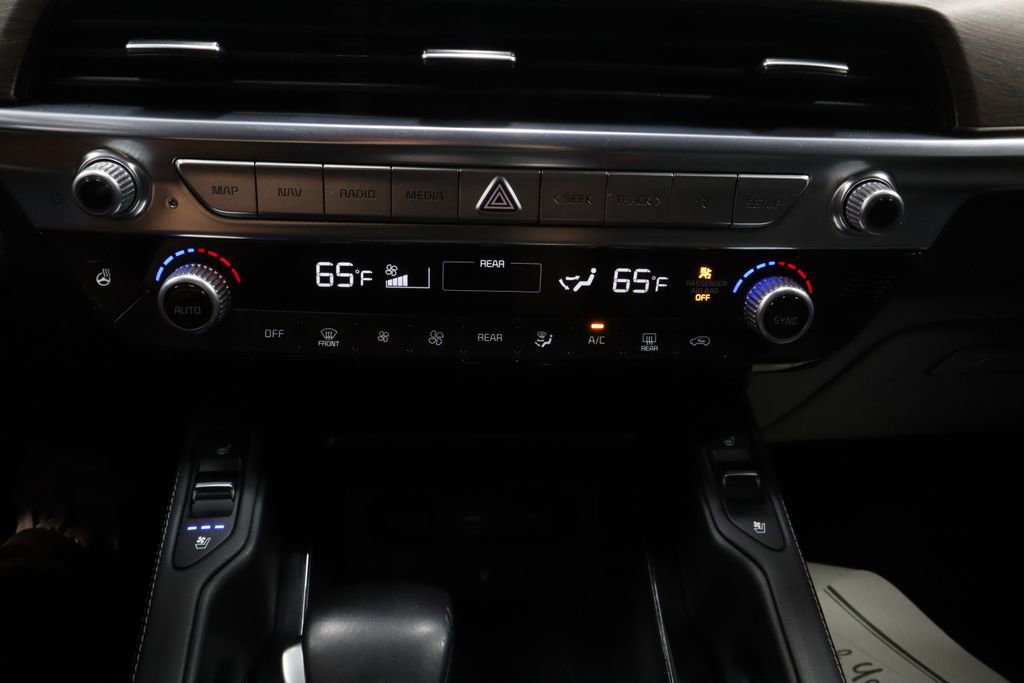 Used 2022 Kia Telluride SX w/ SX Prestige Package image 30