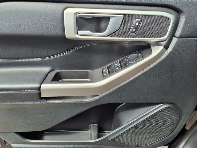 Certified 2023 Ford Explorer XLT image 19