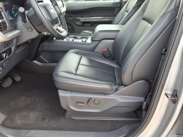 Certified 2024 Ford Expedition XLT AWD/4WD image 17