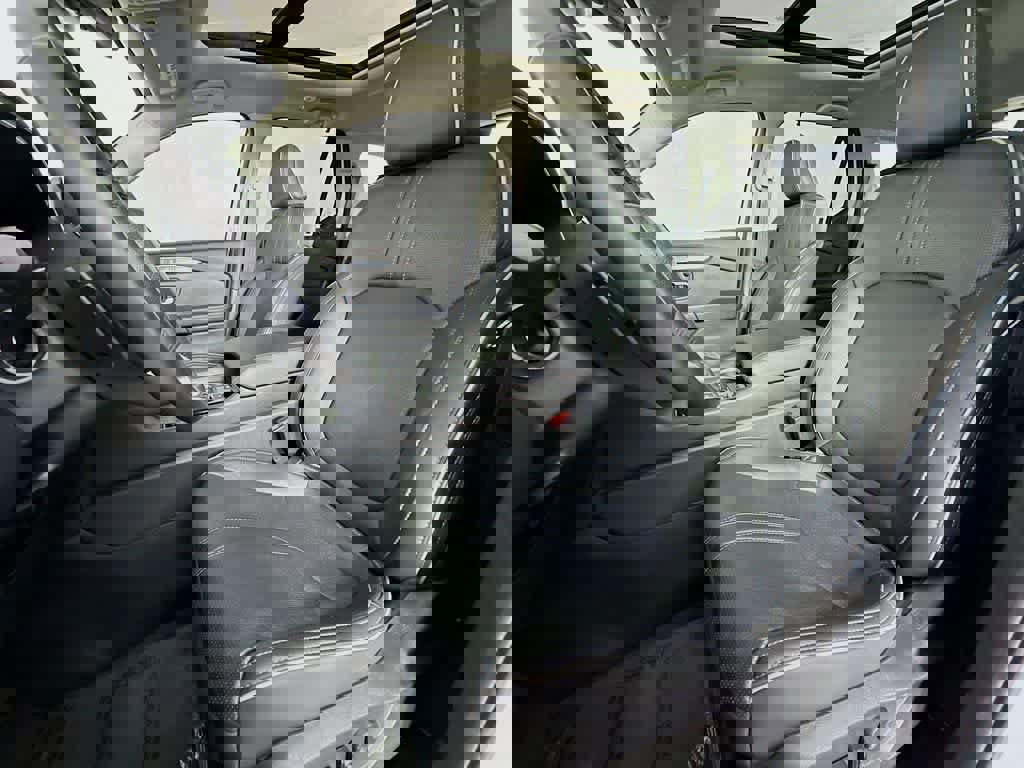 Used 2023 Honda Pilot Elite image 15