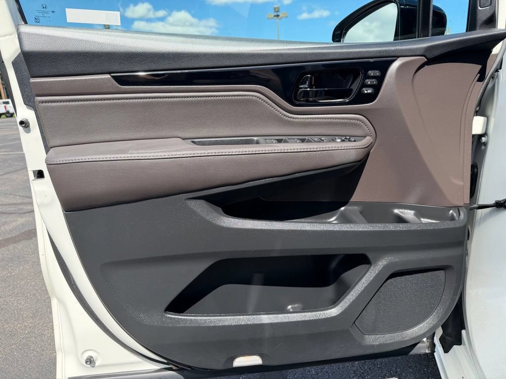 Used 2019 Honda Odyssey Elite image 26