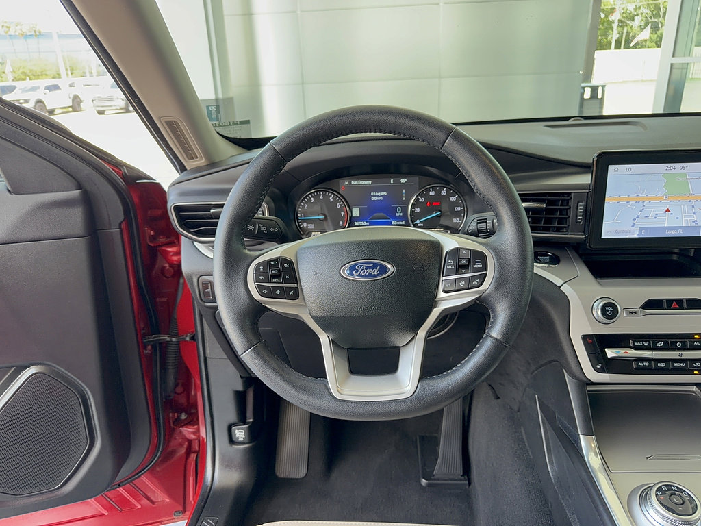 Certified 2023 Ford Explorer XLT w/ Equipment Group 202A RWD image 34