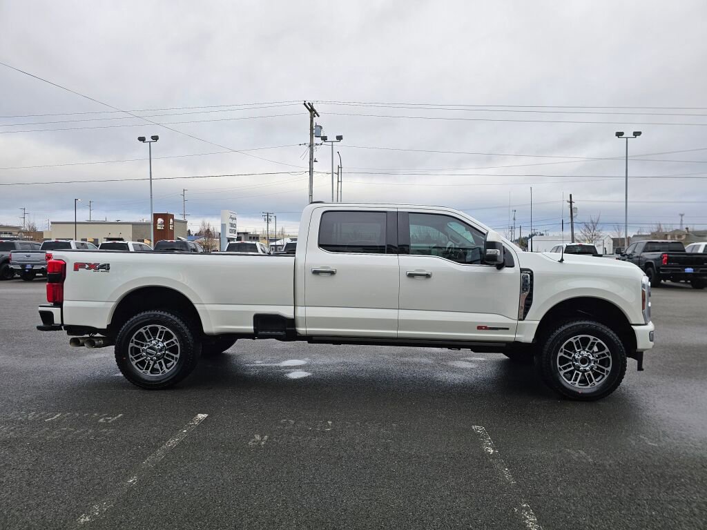 Certified 2024 Ford F350 Limited w/ FX4 Off-Road Package image 5