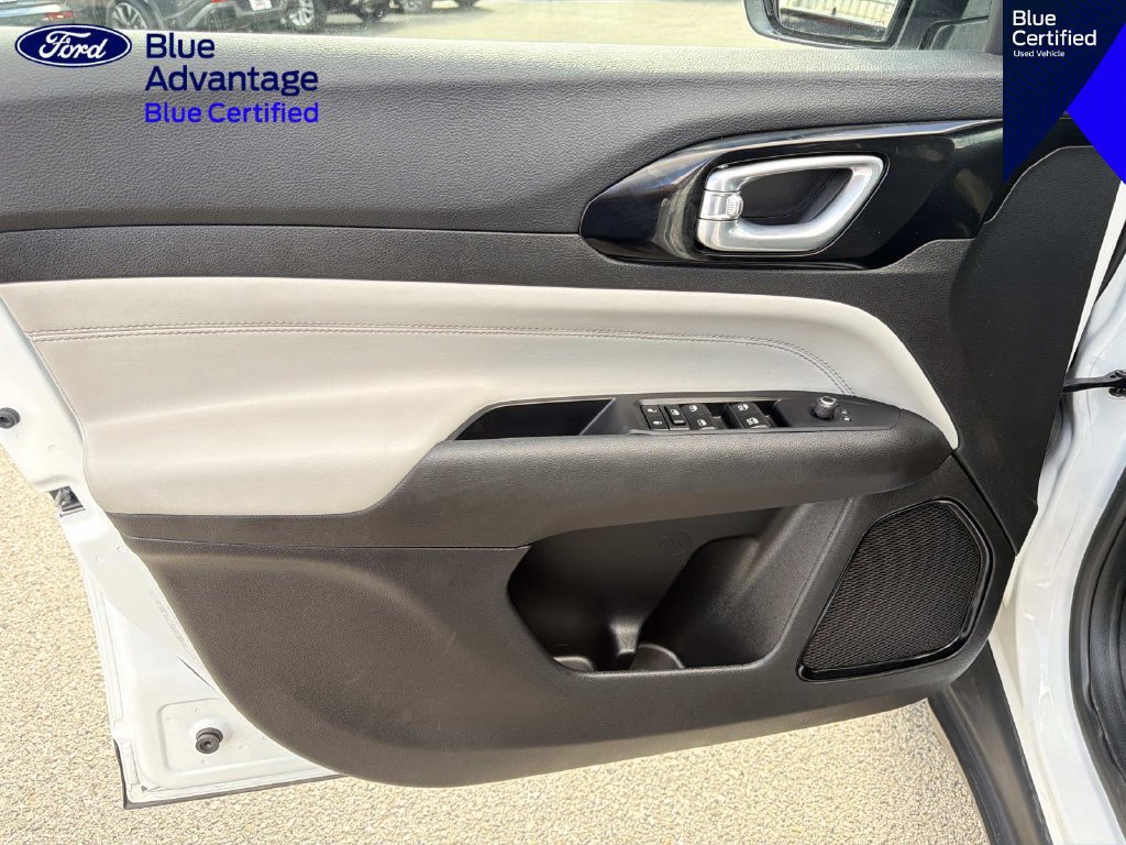 Used 2025 Jeep Compass Limited AWD/4WD image 16
