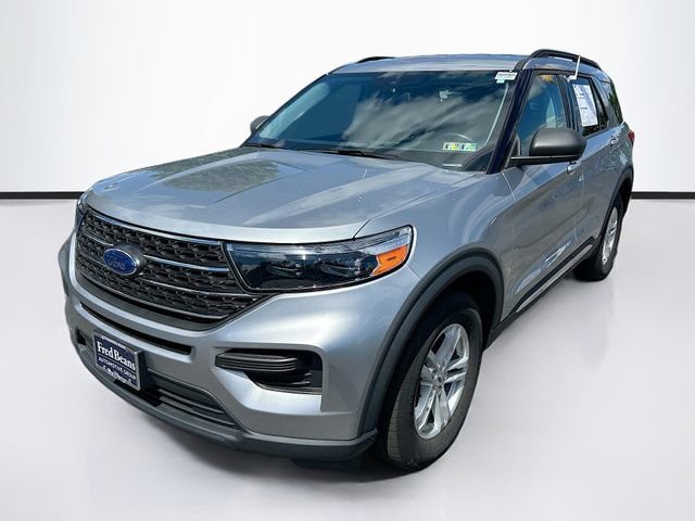 Certified 2022 Ford Explorer XLT w/ Class IV Trailer Tow Package AWD/4WD image 3