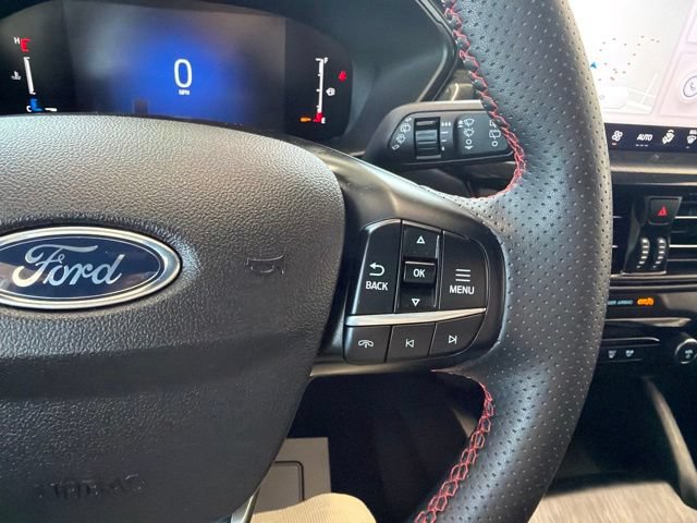 Certified 2024 Ford Escape ST-Line w/ Tech Pack #1 AWD/4WD image 24