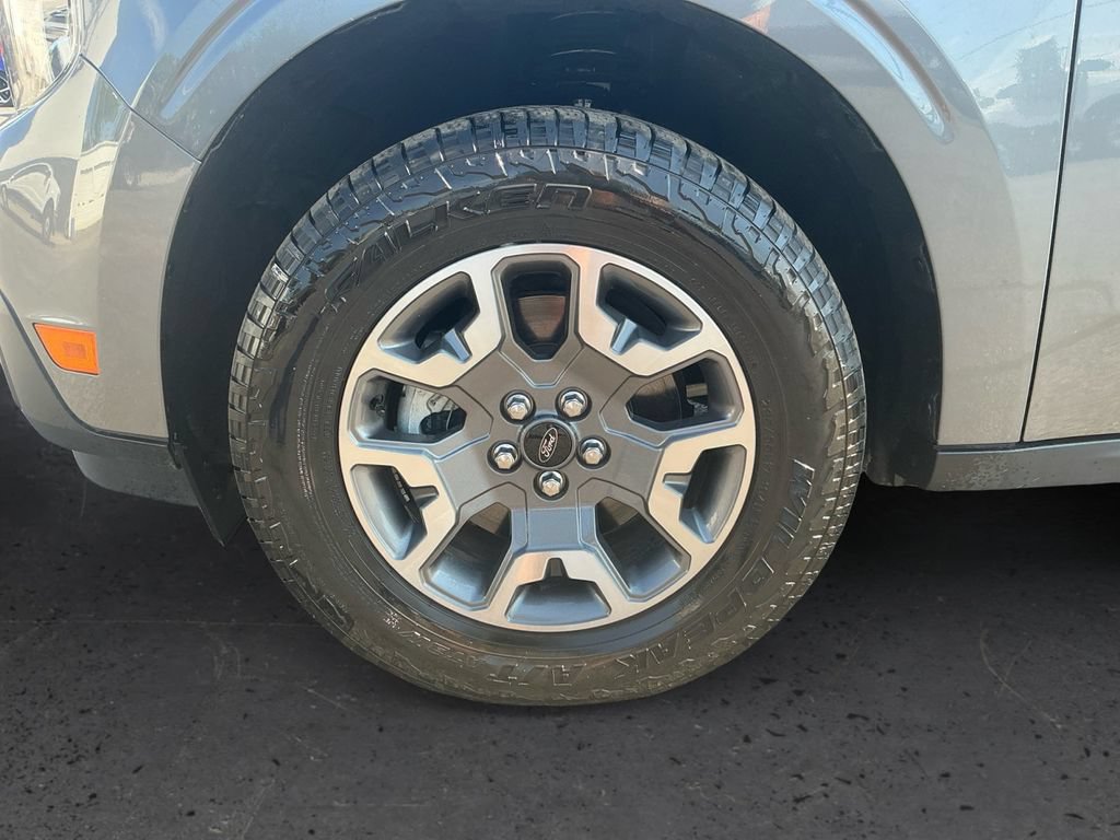 Certified 2024 Ford Maverick Lariat w/ FX4 Off-Road Package AWD/4WD image 13