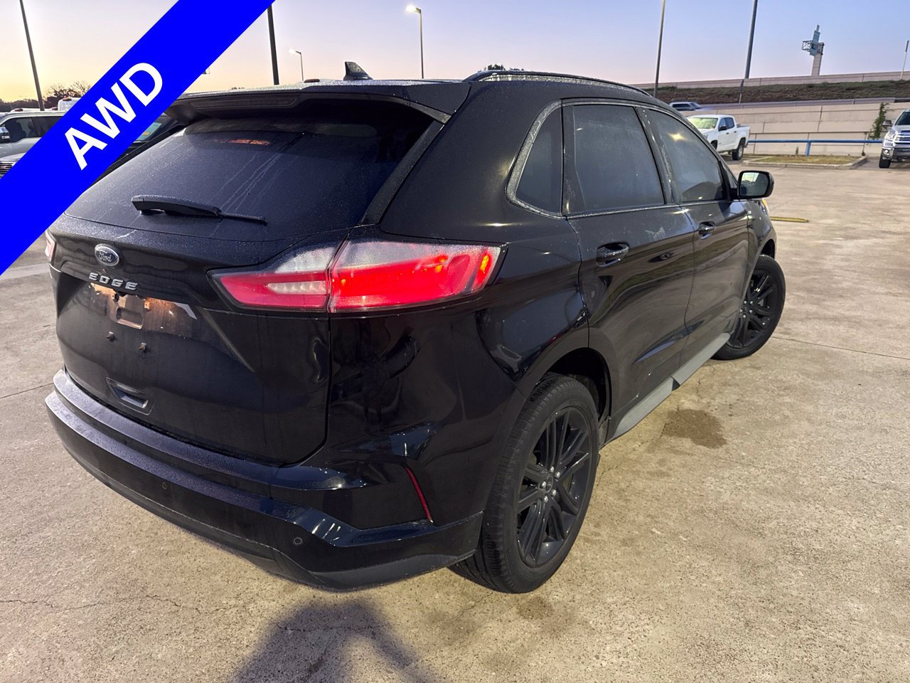 Certified 2024 Ford Edge ST-Line AWD/4WD image 11