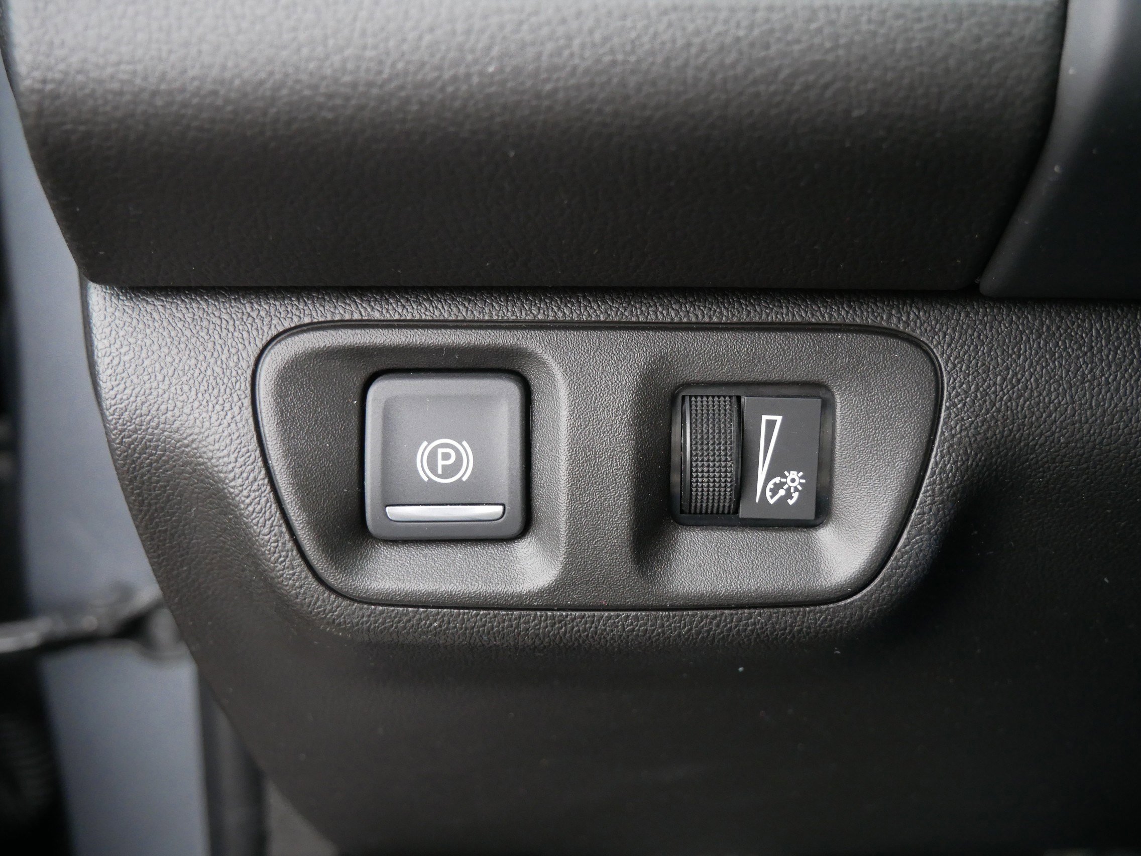 Used 2022 GMC Acadia AT4 w/ Trailering Package image 26