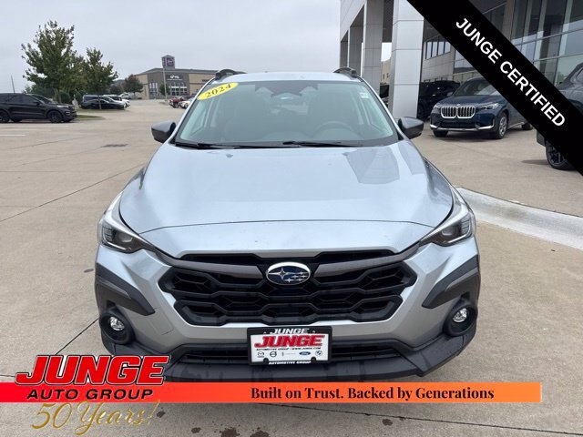 Used 2024 Subaru Crosstrek 2.5i Limited w/ Crosstrek Mirror Package AWD/4WD image 2