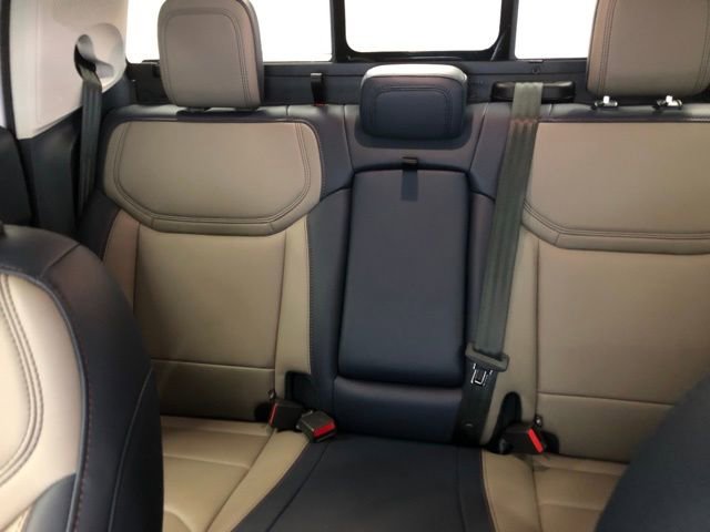 Certified 2025 Ford Maverick Lariat w/ 4K Tow Package image 29