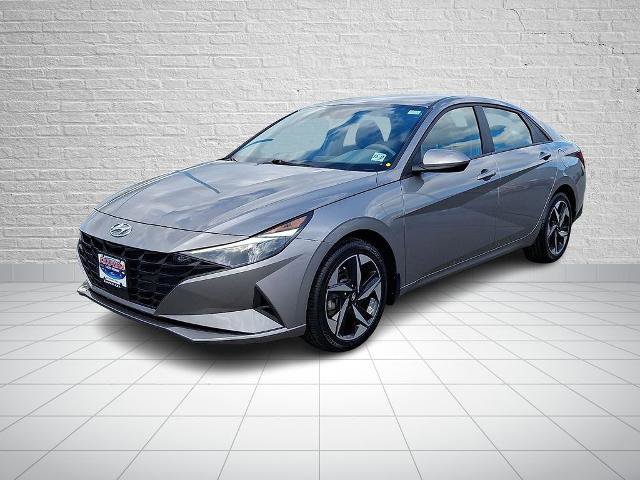Used 2023 Hyundai Elantra SEL w/ Convenience Package