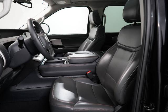 Certified 2025 Ford Expedition Active AWD/4WD image 13